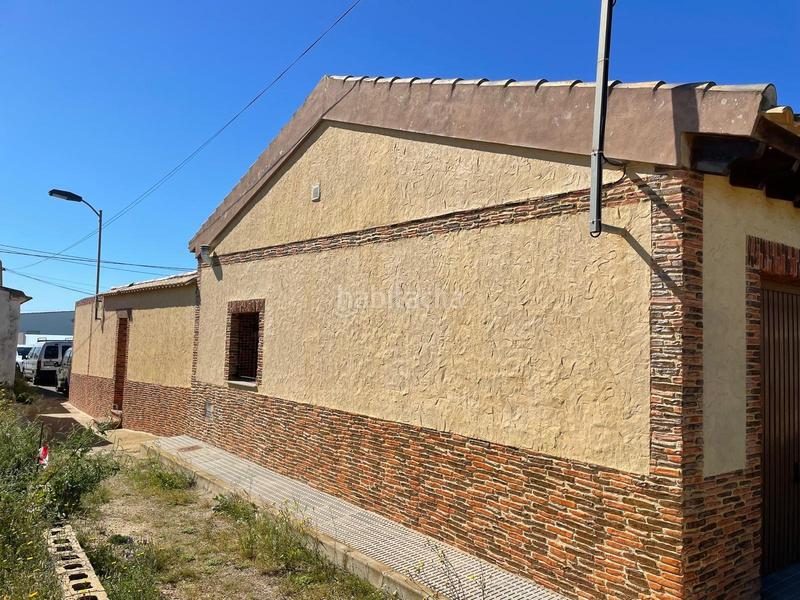 Foto 691da55a-322e-46e5-9661-959d2cd276f4. Casa in Cortes-Huertas Madrid