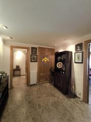 Apartment in Santiago. Exclusiva propiedad señorial en floridablanca  306 m y garaje