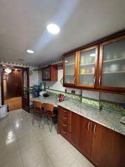 Piso  Calle de la santa teresa. Espectacular piso de 4 dormitorios en zona premium  160 m2