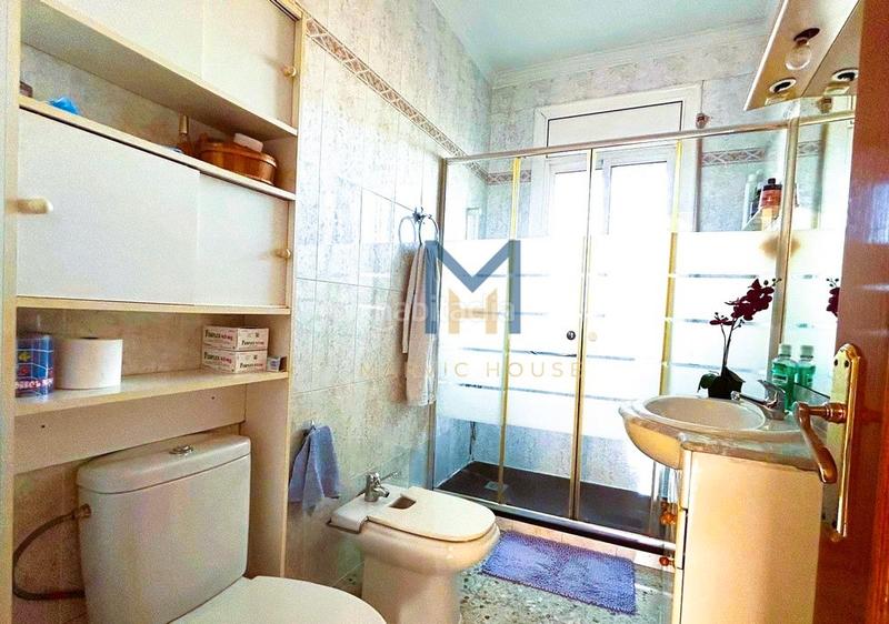 Foto 286a6030-e3f9-46e6-b0b2-cf024e621b0c. House with fireplace heating parking pool in Montbarbat Maçanet de la Selva