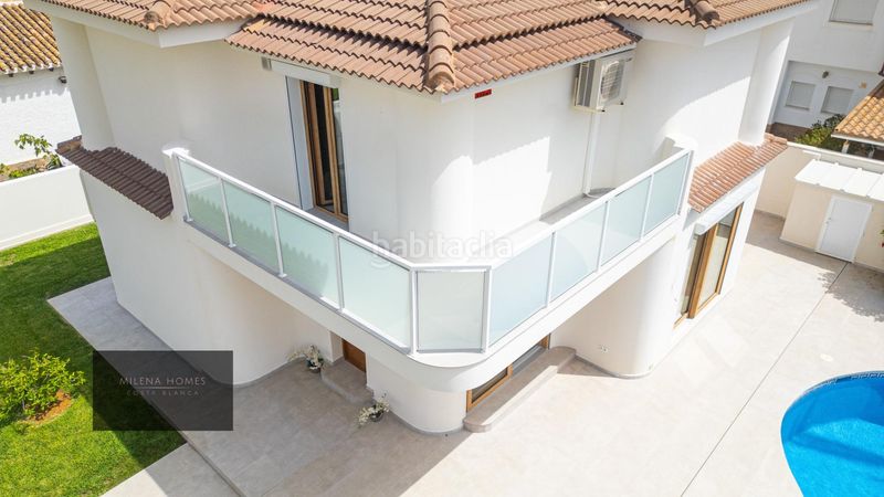 Foto 741c74f5-88c3-4350-92dc-53e3dcbe2a7c. Xalet amb piscina a Cabo Roig Orihuela