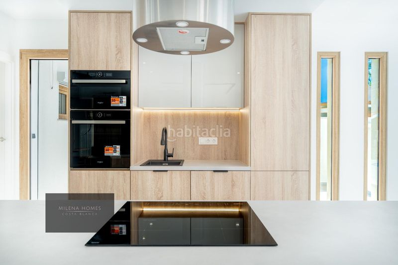 Foto 82279f9d-7f16-4b6b-ac13-11ac85941a20. Xalet amb piscina a Cabo Roig Orihuela