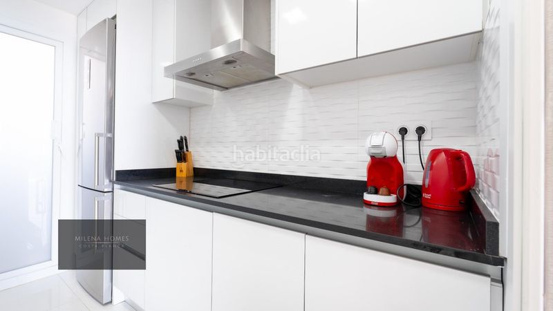 Foto 8a64764f-cd16-4d25-911c-3e1d03dfc0a3. Àtic amb calefacció aparcament piscina a Punta Prima Torrevieja