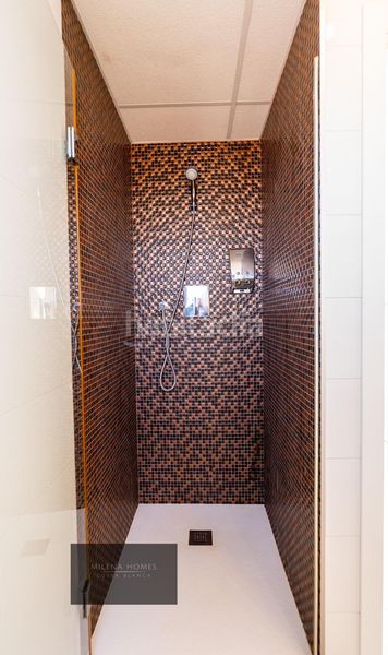 Foto d6bd42b7-649a-4cf5-bf76-8fcb47c14396. Àtic amb calefacció aparcament piscina a Punta Prima Torrevieja