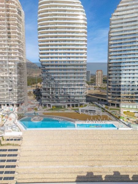 Foto 2b66128f-6044-4933-aad2-41c7a7d9c9f2. Apartament amb aparcament piscina a Playa Poniente Benidorm
