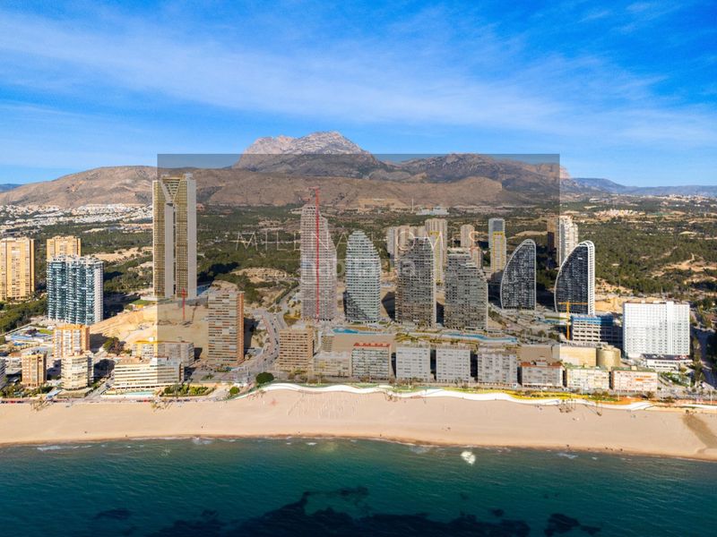 Foto 3b729e88-64f1-4473-bd39-31e83d246d28. Apartament amb aparcament piscina a Playa Poniente Benidorm