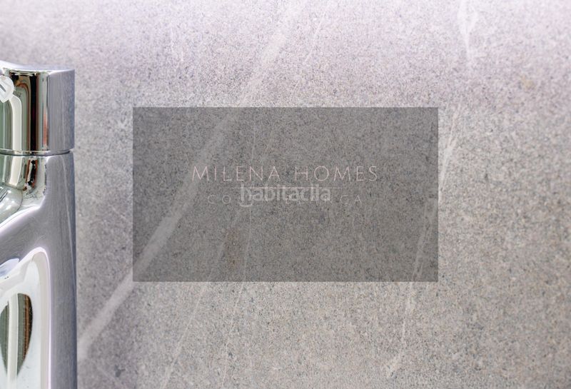 Foto 62d6f1c1-aed8-4b80-9e4b-861f35a87d17. Apartament amb aparcament piscina a Playa Poniente Benidorm