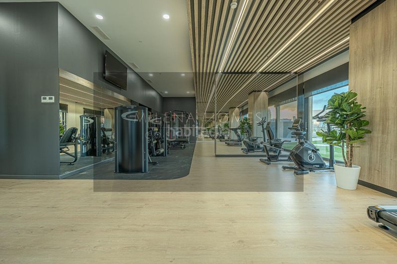 Foto 68ab5246-1a17-4ebc-bedc-b7b113bbef4d. Apartament amb aparcament piscina a Playa Poniente Benidorm