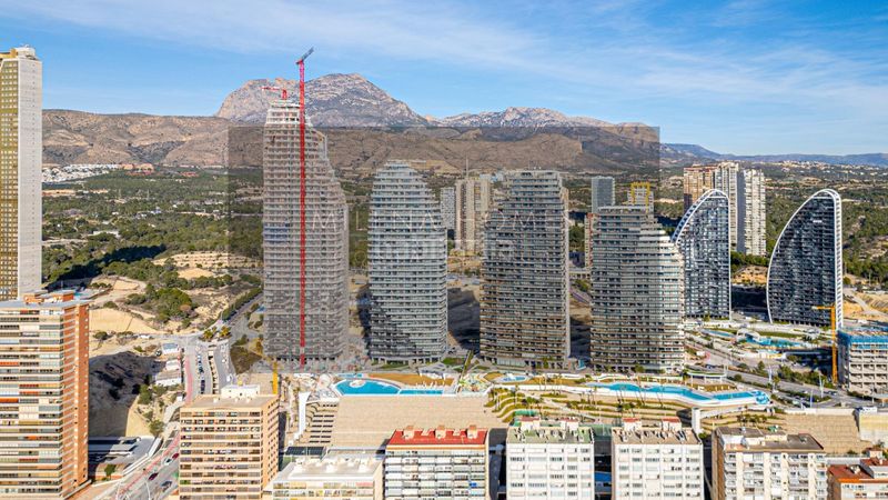 Foto 77395e49-7b25-4dc0-ac5f-0ef514026ebc. Apartament amb aparcament piscina a Playa Poniente Benidorm