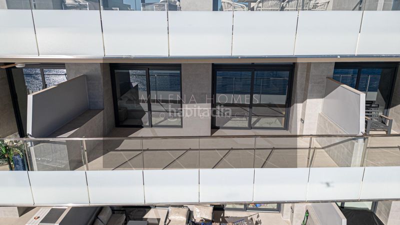 Foto d675fda2-1656-4540-8e2d-f2155167a9d6. Apartament amb aparcament piscina a Playa Poniente Benidorm