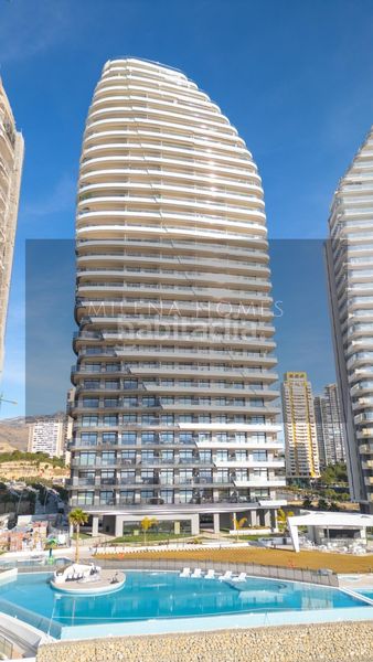 Foto f569dbc9-4c98-4b77-9f78-98e1b7375d57. Apartament amb aparcament piscina a Playa Poniente Benidorm