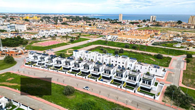 Foto ac974831-6143-4868-9d5e-814d15da280f. Chalet villa exclusiva con piscina privada a 1.000 m del mar menor Santiago de La Ribera en San Javier