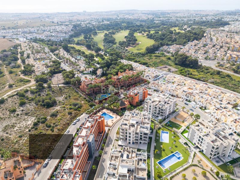Foto a98327d7-6bee-4e46-9a56-f21632983119. Àtic amb calefacció aparcament piscina a Villamartín-Las Filipinas Orihuela