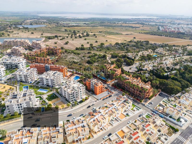 Foto d0579c51-5939-4568-a167-1b49dfc462da. Àtic amb calefacció aparcament piscina a Villamartín-Las Filipinas Orihuela