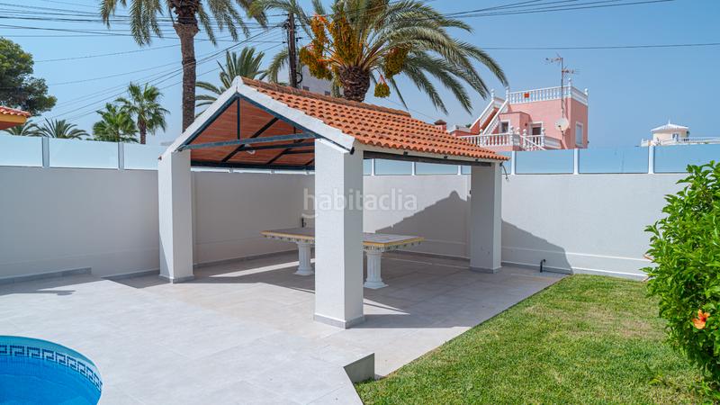 Foto cd46339e-70e3-421b-be6e-969073f0afc2. Xalet amb calefacció piscina a Cabo Roig Orihuela