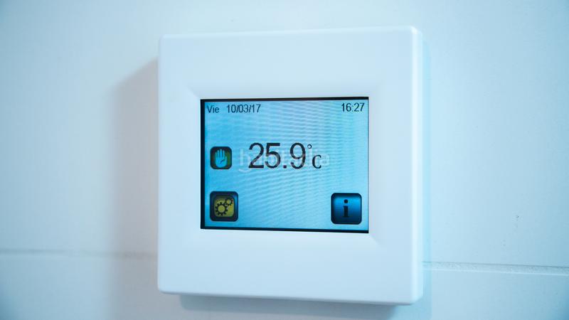 Foto 0c2ad5d1-2916-499a-a2de-43d601353bd1. Apartament amb calefacció aparcament piscina a Punta Prima Torrevieja