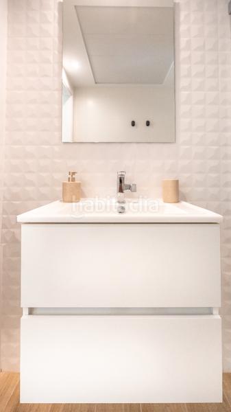 Foto 37a9e82f-72b3-4bfa-9355-9634a2e12a2e. Rez-de-chaussée avec chauffage parking piscine dans Torrevieja