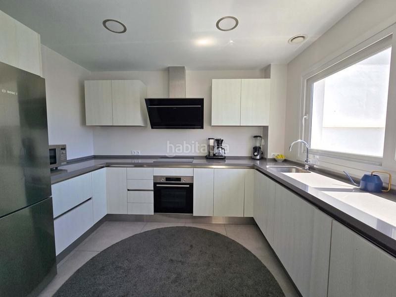 Foto d7337c0b-bf83-44c4-8c65-92724a22082c. House with heating in Torreblanca del Sol Fuengirola