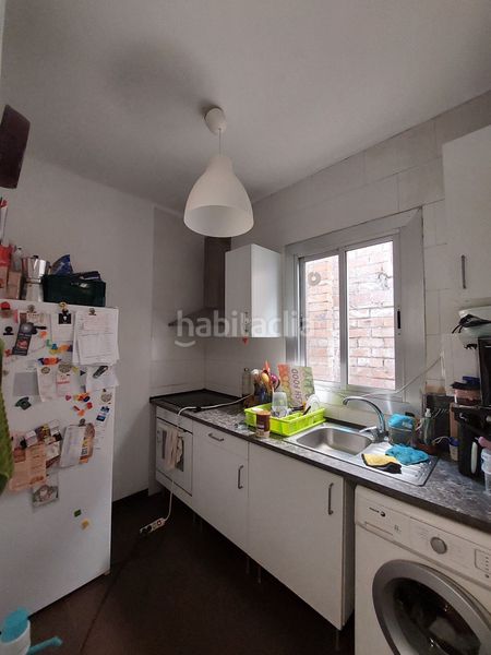 Foto 8836d467-cb80-4564-aade-ab68c0f913b6. Edifici a Molins de Rei