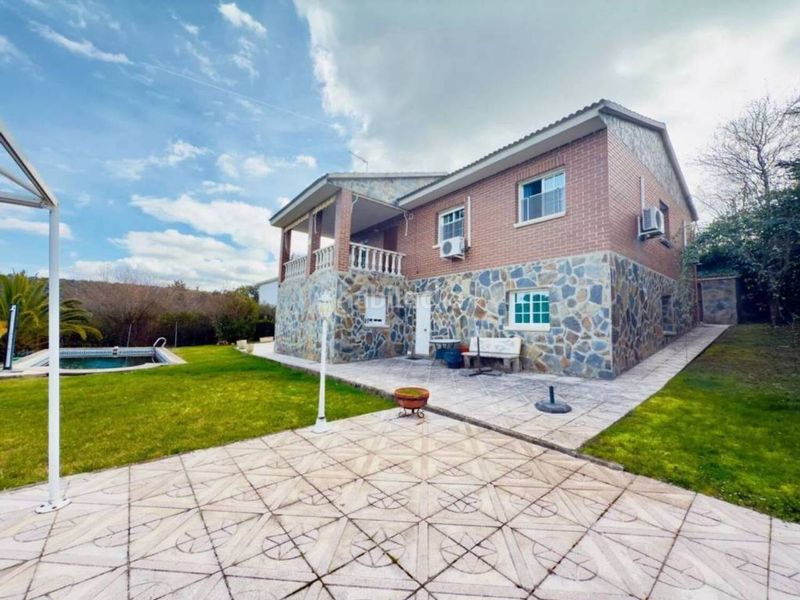 Foto ea4f6d66-dabd-4f0d-8bbb-df20f344c41b. Chalet with heating parking pool in Villa del Prado
