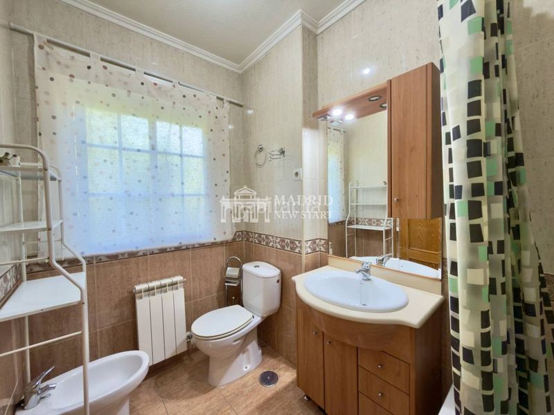 Foto f292d887-7f62-4cd2-bd1b-61930b47c6ae. Chalet with heating parking pool in Villa del Prado