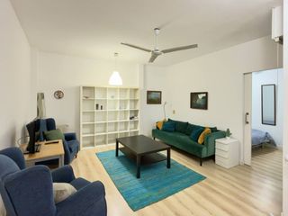 Rent Flat  Calle molino de viento. Apartamento amueblado en alquiler en malasa�a