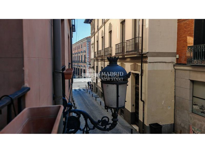 Foto 173f64fc-98e4-46c8-b741-d6ef01a49aa4. Rent flat in calle factor 4 in Palacio Madrid