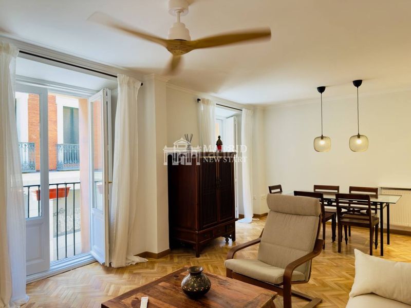 Foto 8a37c97a-a090-47f4-bcb3-4093c3cc83a1. Rent flat in calle factor 4 in Palacio Madrid