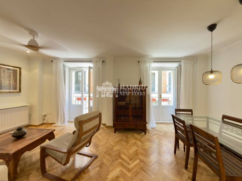 Foto 9a79a2d2-f858-4465-96cb-e4600272a5b9. Rent flat in calle factor 4 in Palacio Madrid