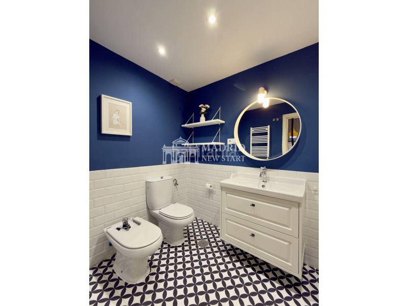 Foto bdd8c228-df94-4fd2-b206-6a2a268330da. Rent flat in calle factor 4 in Palacio Madrid