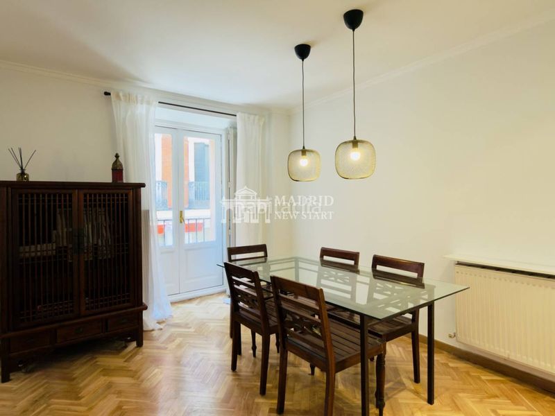 Foto d36bcf47-45e4-4edc-8a2b-550b83e50bd4. Rent flat in calle factor 4 in Palacio Madrid