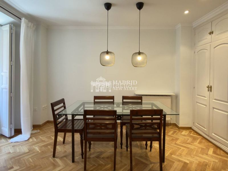 Foto eddf3b51-a858-460d-82d0-e4f35f12346f. Rent flat in calle factor 4 in Palacio Madrid
