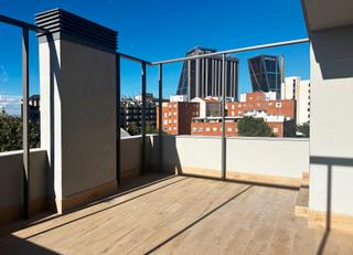 Appartement à Calle de la Infanta Mercedes