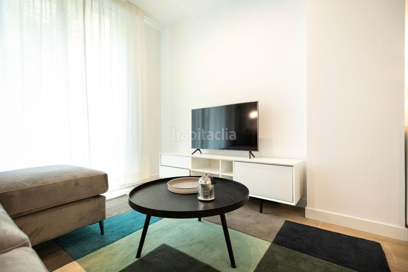 Foto 3b707528-c3a2-48e7-a5d1-df9466bf0f8f. Rent flat with heating parking pool in Goya Madrid