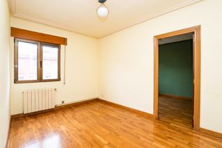 Etagenwohnung  Calle madre soledad gp.san luis. Piso ideal inversores en madre soledad general dávila