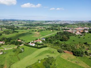 Terreno residencial en Barrio lia�o-san juan 11. Finca r�stica urbanizable en lia�o de villaescusa