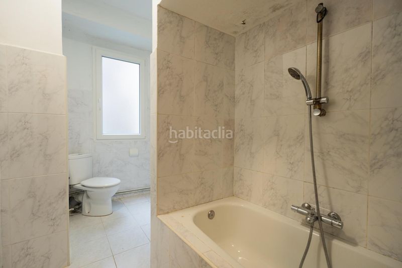 Foto 5331fdaf-277a-4ca3-ba9d-c0750c5833ac. Pis a calle castilla 11 a Castilla - Hermida Santander