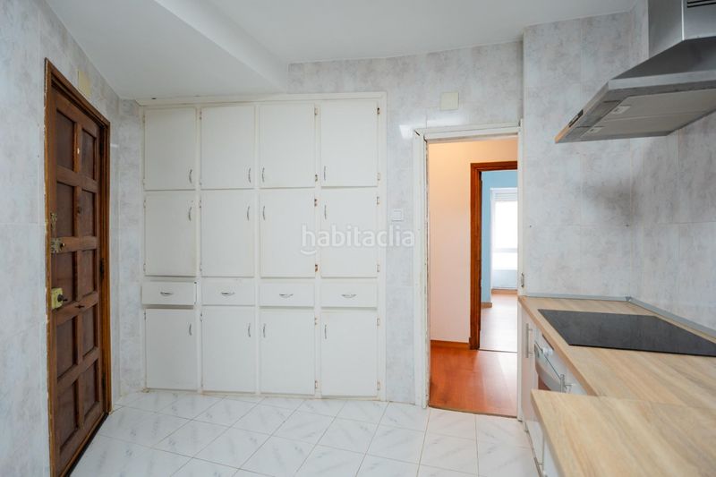 Foto 74ee0ed2-5c40-437e-8421-cad8a282bca7. Pis a calle castilla 11 a Castilla - Hermida Santander