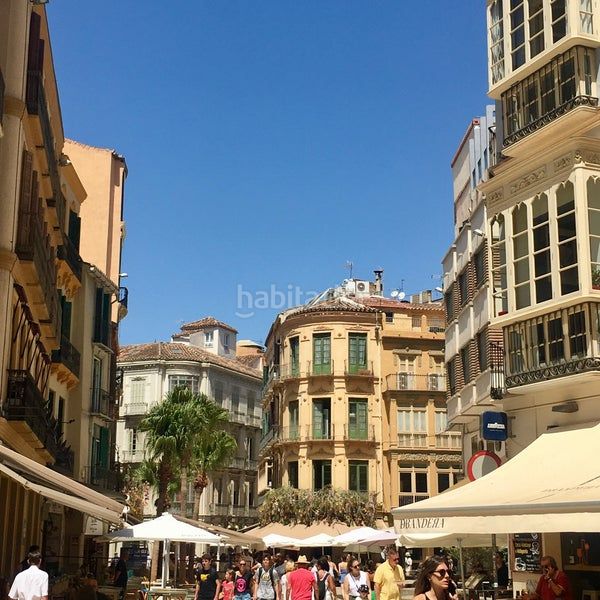 Foto 92505f92-66f8-4027-8716-93a591445e4c. Traspàs local comercial amb calefacció a Centro Histórico Málaga