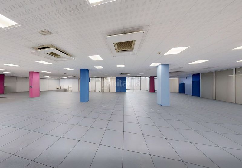 Foto 511a5c38-20f6-409c-8a87-38fbf0b55c98. Lloguer edifici a Campus de la Salud Armilla