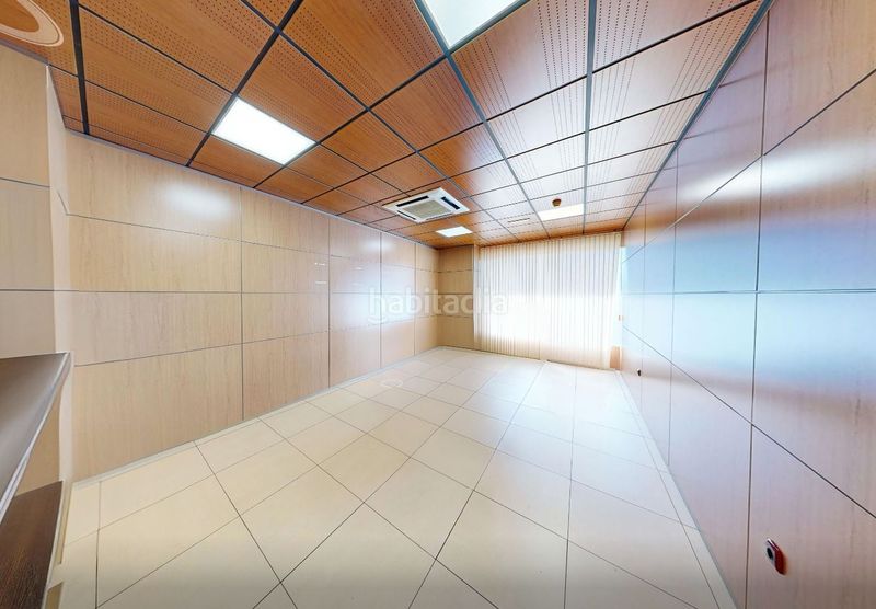 Foto aae2f885-70a1-4df9-a69e-ca6ca7dc0e5a. Lloguer edifici a Campus de la Salud Armilla