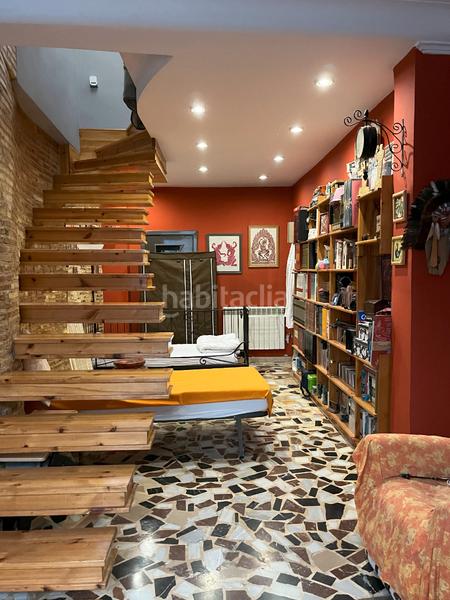 Foto 1aadd723-f79e-44f3-8c56-2b79f83dc1b9. Semi detached house with heating parking in Simancas Madrid