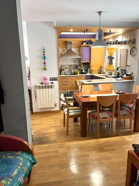 Foto a5982d19-b4b6-4a20-b6a1-05aaabd08dc1. Semi detached house with heating parking in Simancas Madrid