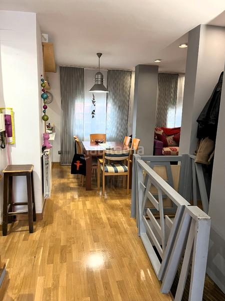 Foto b70eb1c9-a9a0-4b22-9446-9adc43edcac8. Semi detached house with heating parking in Simancas Madrid