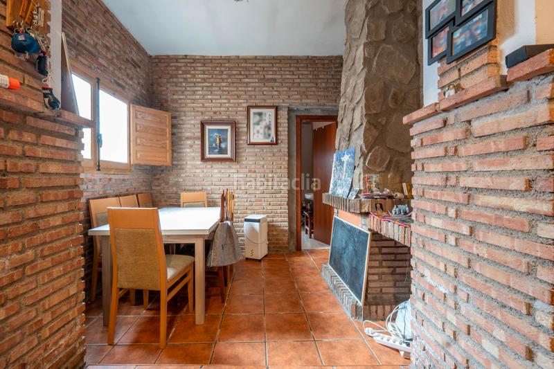 Foto d582eed3-7526-4413-9707-a5221db6e402. Casa a schiera con camino in Avda. De los Ogíjares Armilla