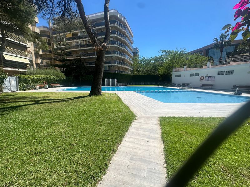 Foto 9d1a15da-1adb-44a0-b35f-320ebd4371c9. Flat with heating pool in Centre Salou