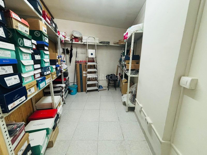 Foto c77c4319-c41b-4c8c-aae6-5476be24059d. Local comercial a Centre Reus