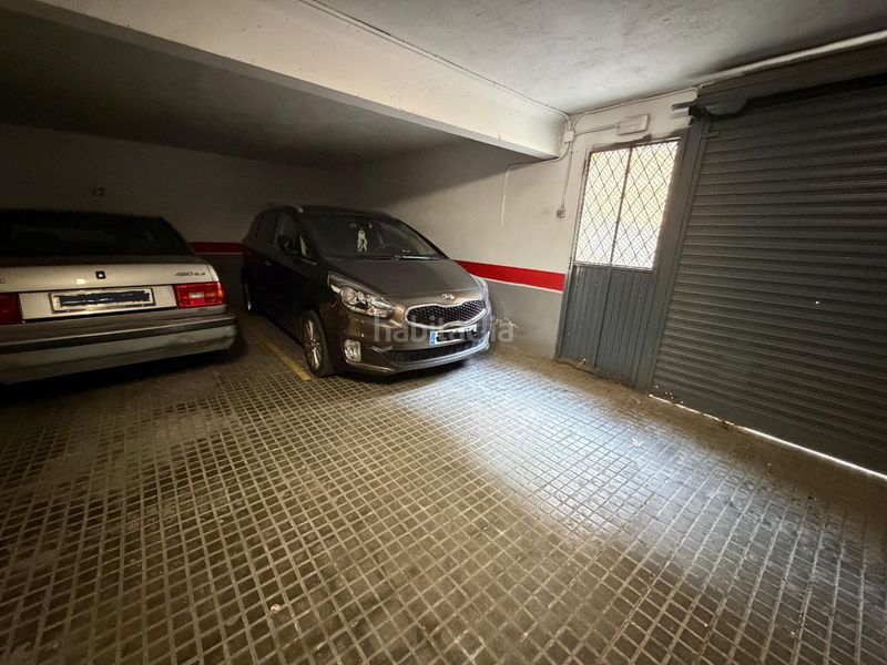 Foto 8ecf2a0d-0710-4737-8d3d-6b52533af72e. Parking coche en Centre Salou