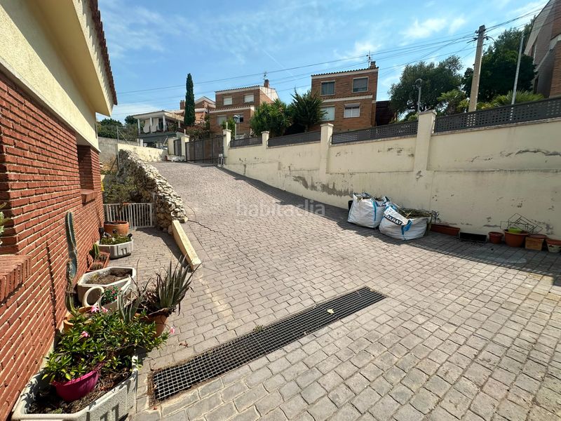 Foto 0e8f9531-67d0-4ab5-b762-0c360257296b. Xalet amb aparcament piscina a Segur de dalt Segur de Calafell