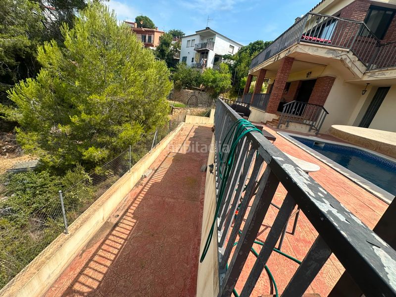 Foto 0f33d063-0aaa-4879-a236-e31f30f5a316. Xalet amb aparcament piscina a Segur de dalt Segur de Calafell